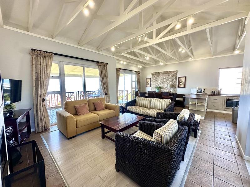 To Let 4 Bedroom Property for Rent in Pinnacle Point Golf Estate Western Cape